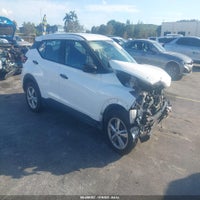 2022 Nissan Kicks S Xtronic Cvt