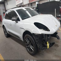 2024 Porsche Macan T