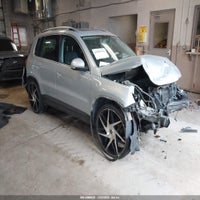 2011 Volkswagen Tiguan Se
