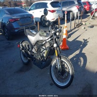 2019 Husqvarna Svartpilen 401