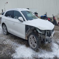 2018 Audi Q5 2.0T Premium/2.0T Tech Premium