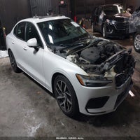 2019 Volvo S60 T6 Momentum