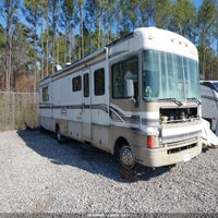 1999 Ford F550 Super Duty Stripped Chass
