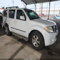 2012 Nissan Pathfinder Silver