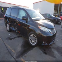 2014 Toyota Sienna Xle V6 8 Passenger