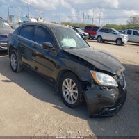 2013 Chrysler 200 Touring