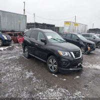 2018 Nissan Pathfinder S