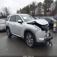 2022 Nissan Pathfinder Platinum 4Wd