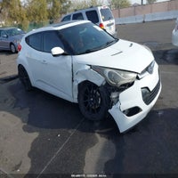 2014 Hyundai Veloster Base W/Red