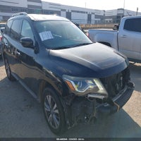 2017 Nissan Pathfinder Sv