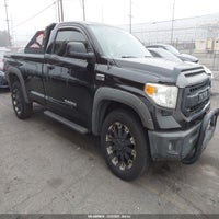 2017 Toyota Tundra Sr 5.7L V8