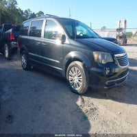 2013 Chrysler Town & Country Touring-L