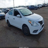 2016 Nissan Versa 1.6 S+