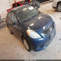 2014 Nissan Versa 1.6 S+