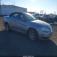 2014 Chrysler 200 Touring