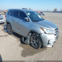 2017 Toyota Highlander Le