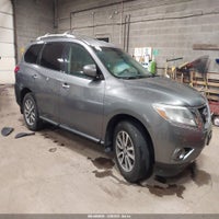 2016 Nissan Pathfinder S