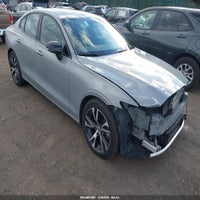 2024 Volvo S60 B5 Core Dark Theme