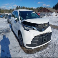 2023 Toyota Sienna Le