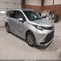2021 Toyota Sienna Le