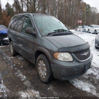2002 Chrysler Town & Country Lx