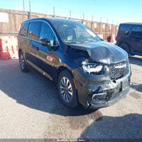 2025 Chrysler Pacifica Hybrid Select