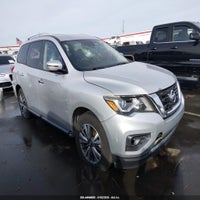 2018 Nissan Pathfinder Sv