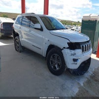 2017 Jeep Grand Cherokee Laredo 4X2