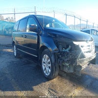 2012 Volkswagen Routan Se