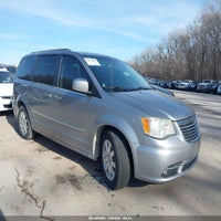2013 Chrysler Town & Country Touring