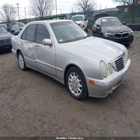 2000 Mercedes-Benz E 320