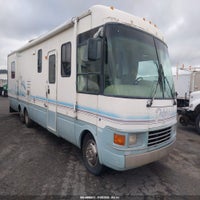1999 Ford F550 Super Duty Stripped Chass