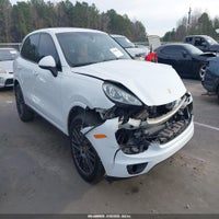2017 Porsche Cayenne Platinum Edition