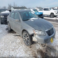 2013 Chrysler 200 Limited