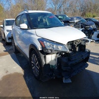2024 Nissan Kicks Sv Xtronic Cvt