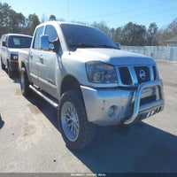 2005 Nissan Titan Se