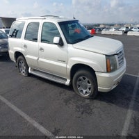 2003 Cadillac Escalade Standard
