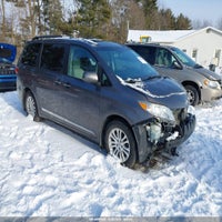 2016 Toyota Sienna Xle 8 Passenger