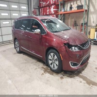 2017 Chrysler Pacifica Hybrid Platinum