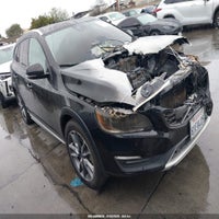 2017 Volvo V60 Cross Country T5