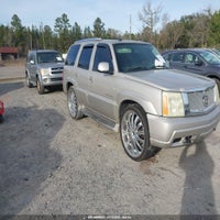 2004 Cadillac Escalade Standard