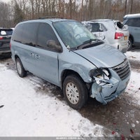 2005 Chrysler Town & Country Lx
