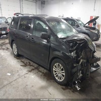 2014 Toyota Sienna Xle V6 8 Passenger