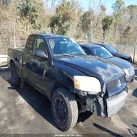 2008 Mitsubishi Raider Ls