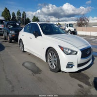 2015 Infiniti Q50