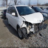 2015 Toyota Sienna Xle Premium 8 Passenger