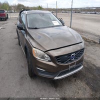 2015 Volvo V60 Cross Country T5