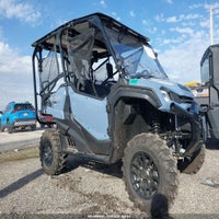 2024 Honda Sxs1000 M5