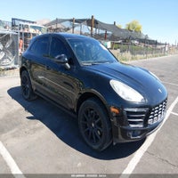 2015 Porsche Macan S