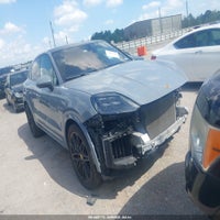 2024 Porsche Cayenne Coupe